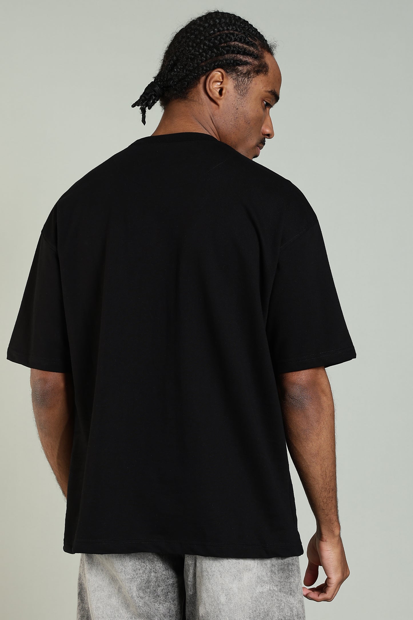 BOLD BASICS – BLACK EDITION - Relaxed Fit Cotton T-Shirt