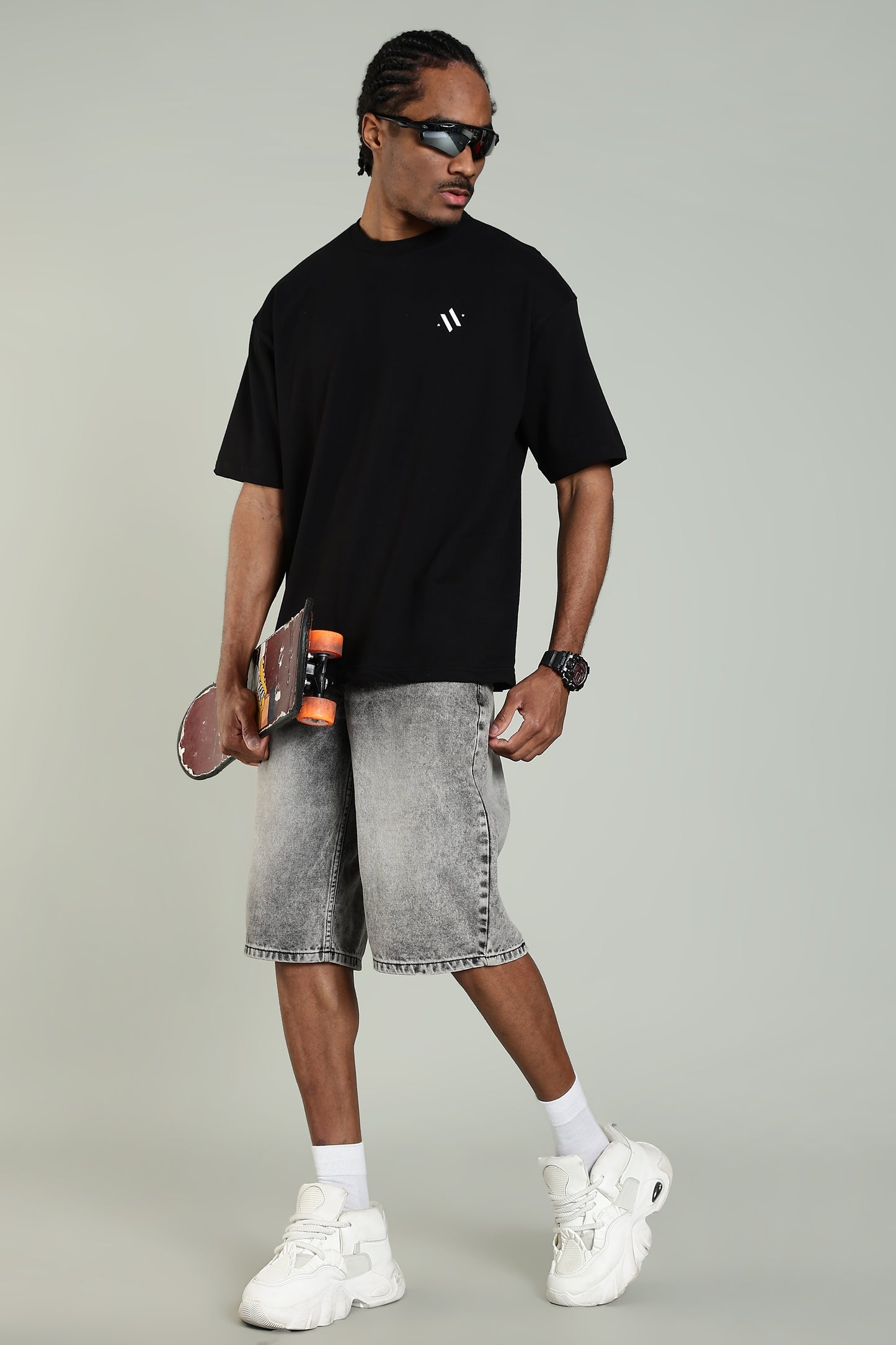 BOLD BASICS – BLACK EDITION - Relaxed Fit Cotton T-Shirt