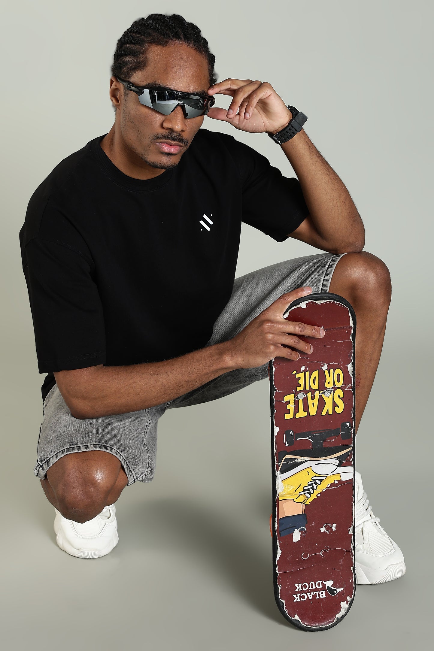 BOLD BASICS – BLACK EDITION - Relaxed Fit Cotton T-Shirt