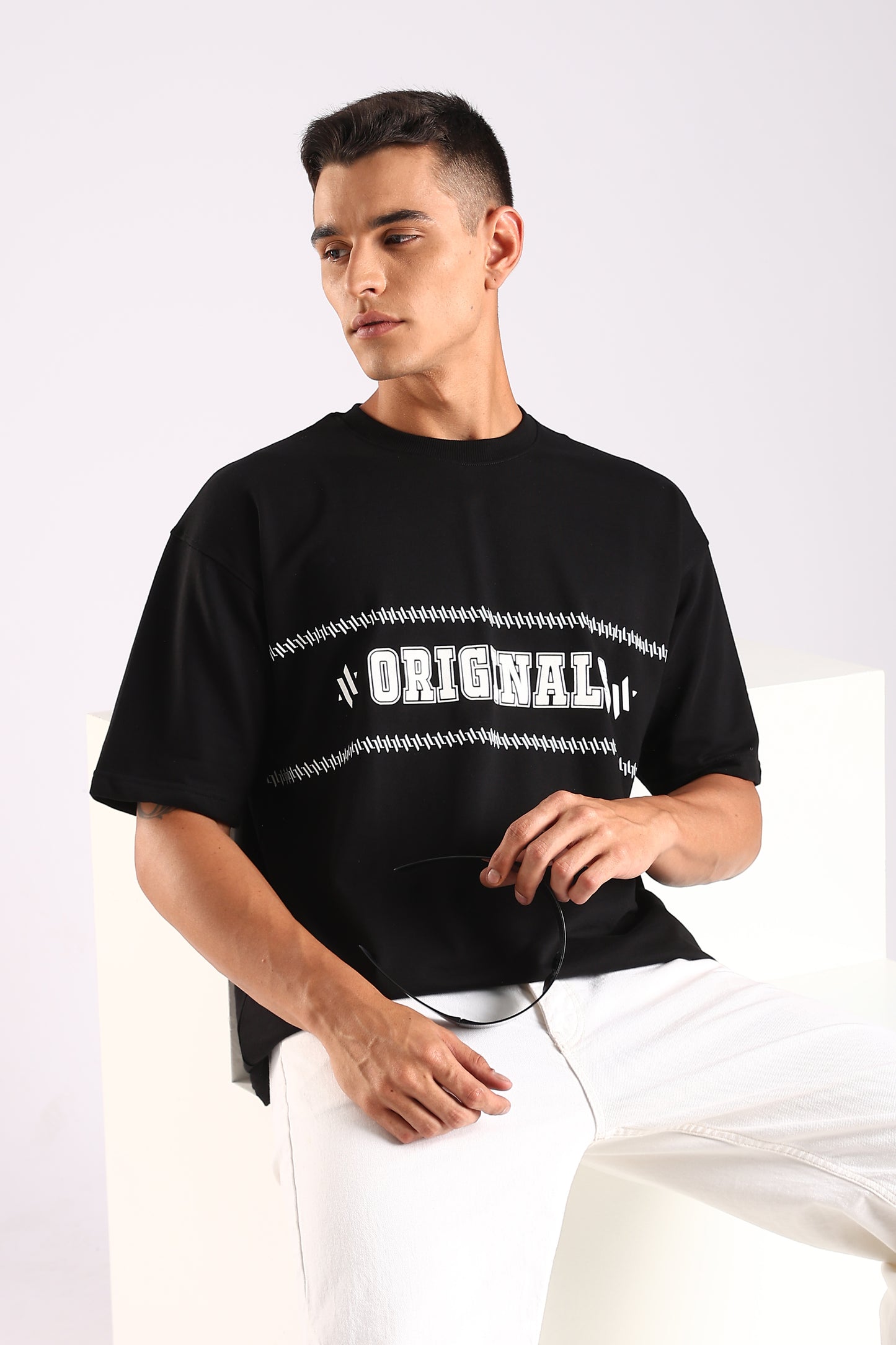 ORIGINALS /// Supreme Black – Relaxed Fit Cotton T-Shirt