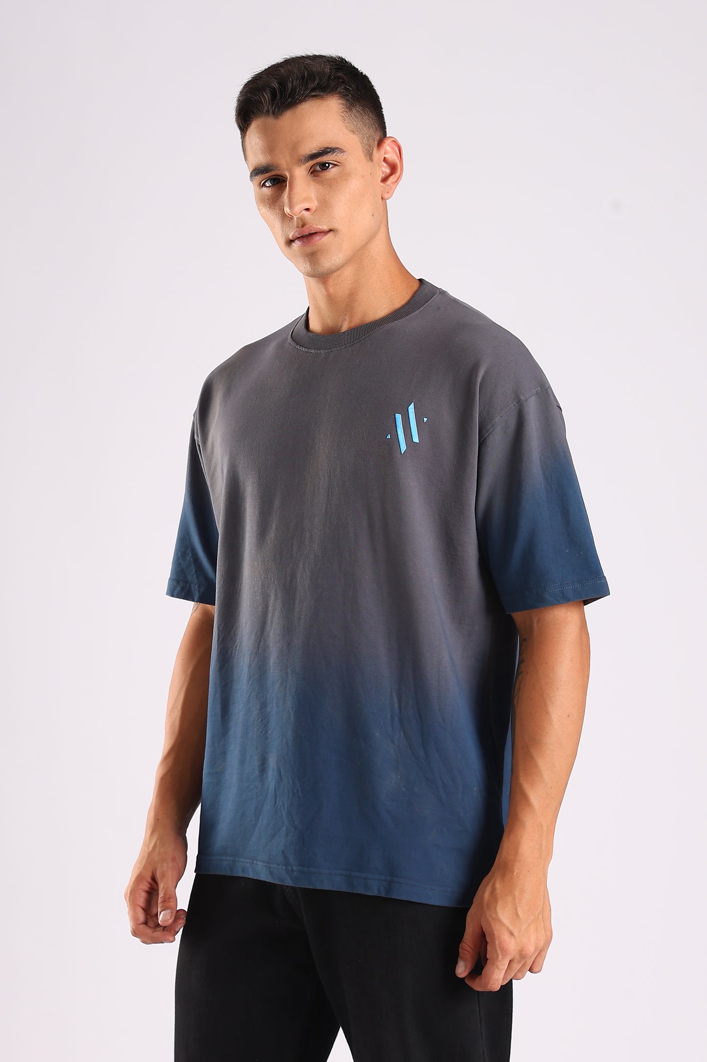 GRAVITY FADE – Bold Contrast Cotton Tee - Relaxed Fit Cotton T-Shirt