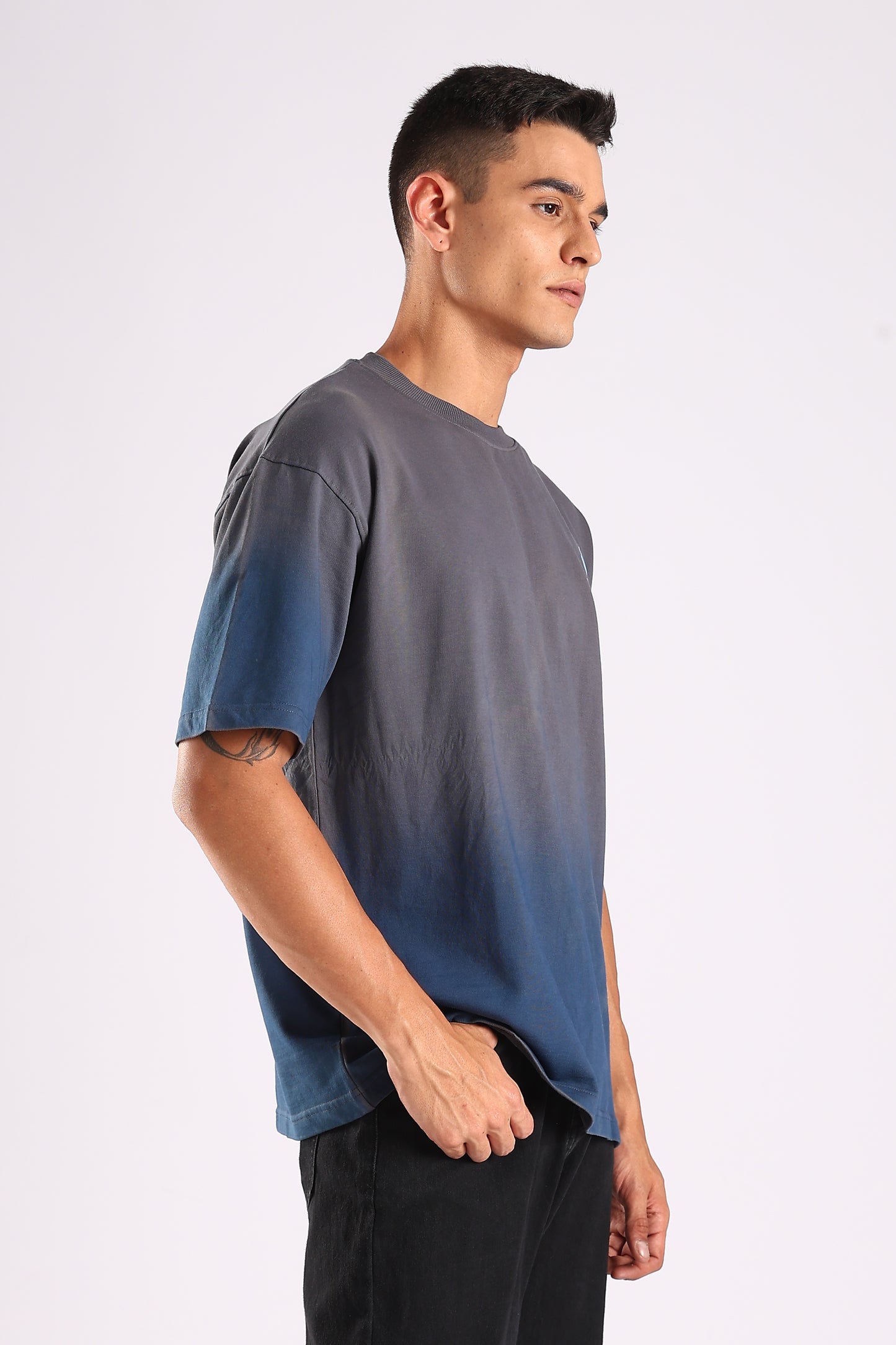 GRAVITY FADE – Bold Contrast Cotton Tee - Relaxed Fit Cotton T-Shirt