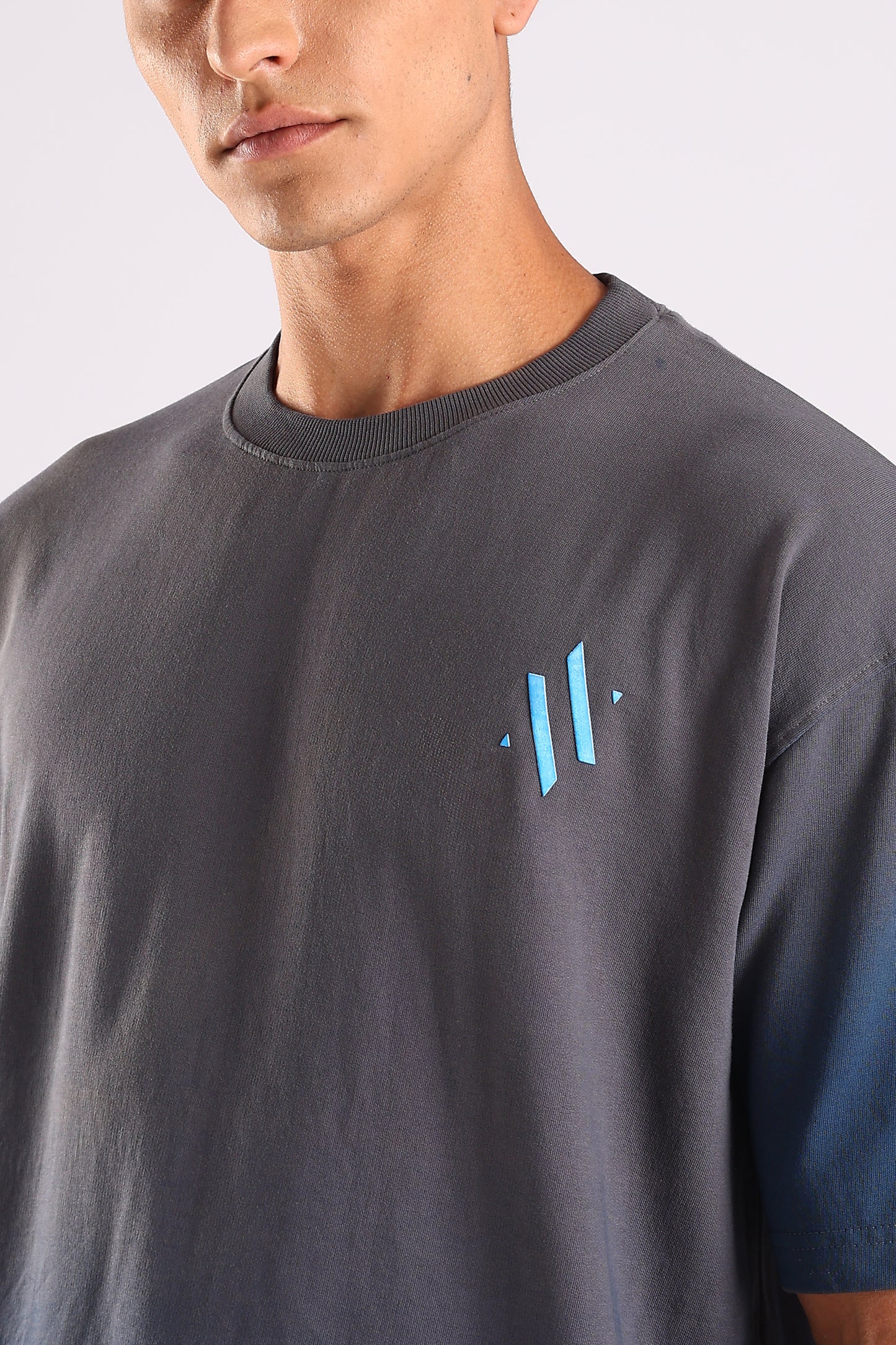 GRAVITY FADE – Bold Contrast Cotton Tee - Relaxed Fit Cotton T-Shirt