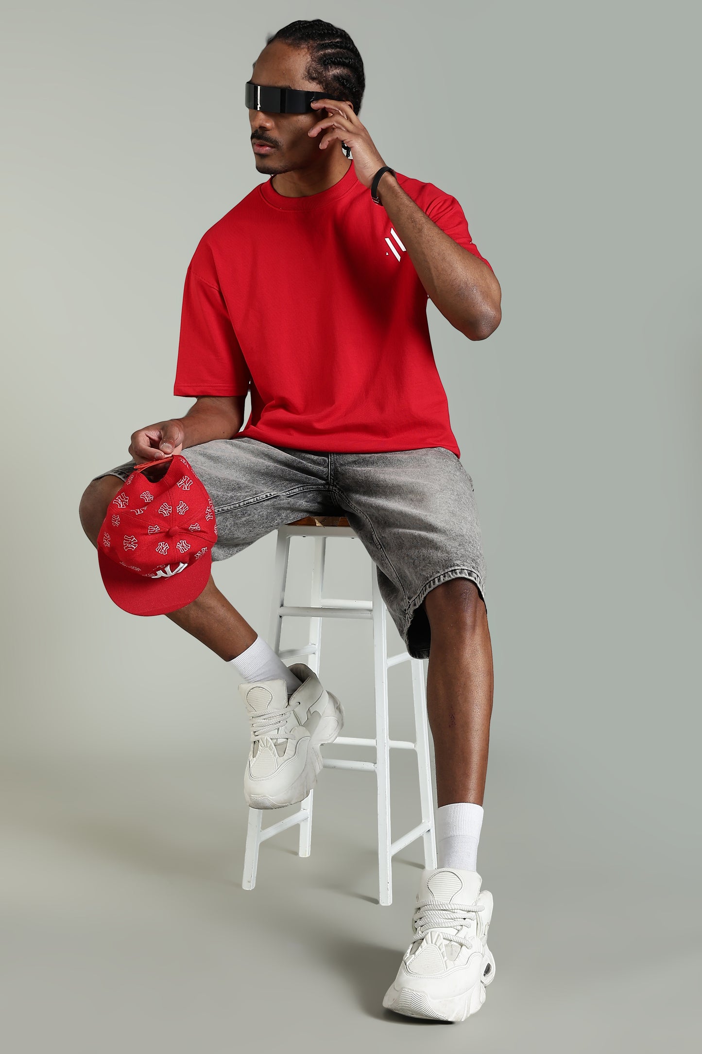 REDCORE - CLEAN LOGO TEE - Relaxed Fit Cotton T-Shirt